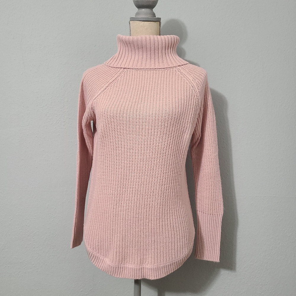 Misia Light‎ Pint Turtleneck Size Med